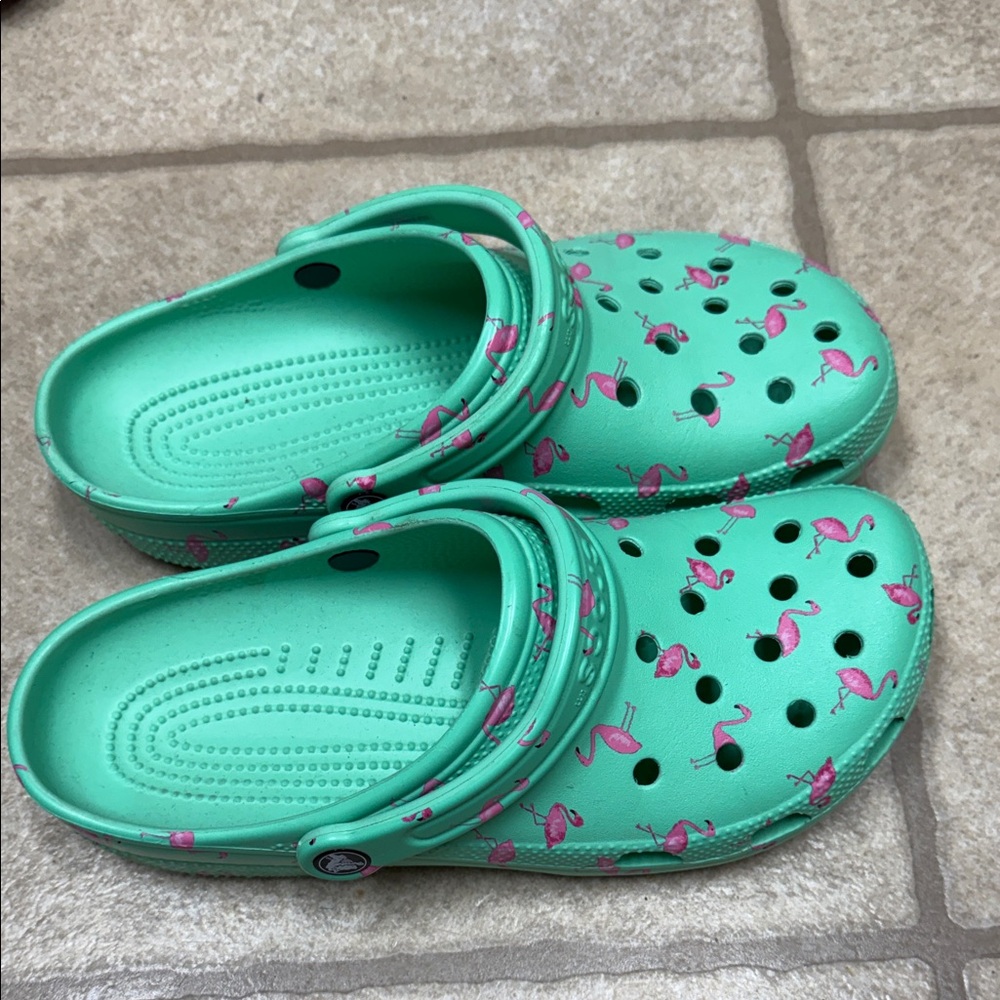 CROCS Teal Clogs with Pink Flamingos - Picture 2 of 4